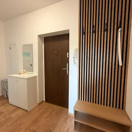 Апартаменти Nest Centrum Конін